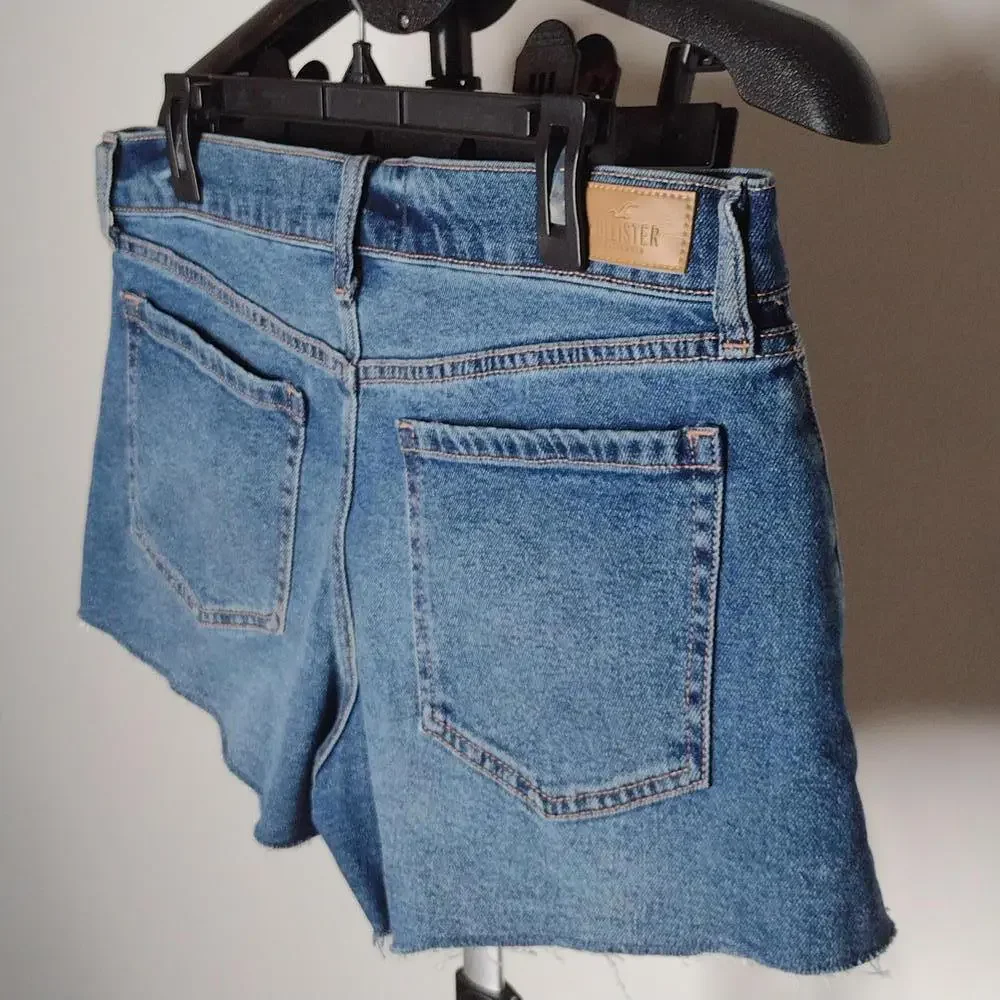 NWOT Hollister Women's Low Rise Vintage Baggy 3